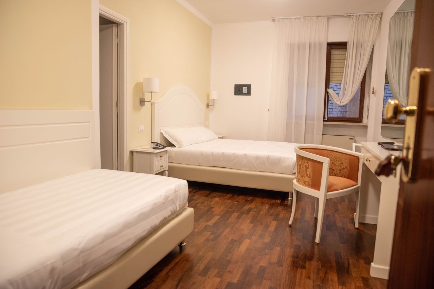 Grand-Hotel-Duomo-Room-15