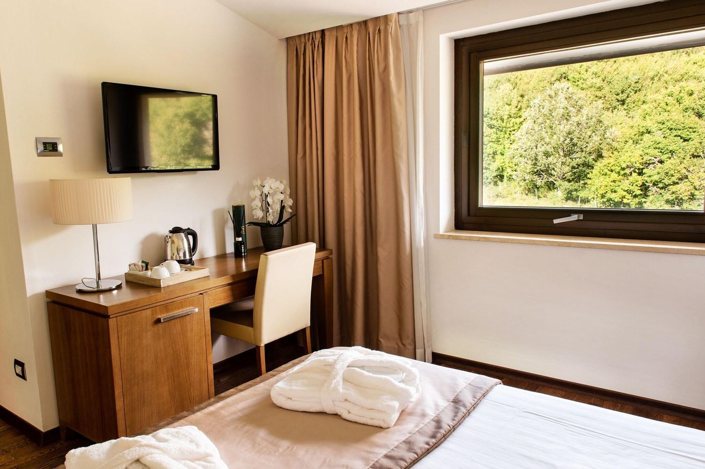 Aqua-Montis-Resort---Spa-Room-19