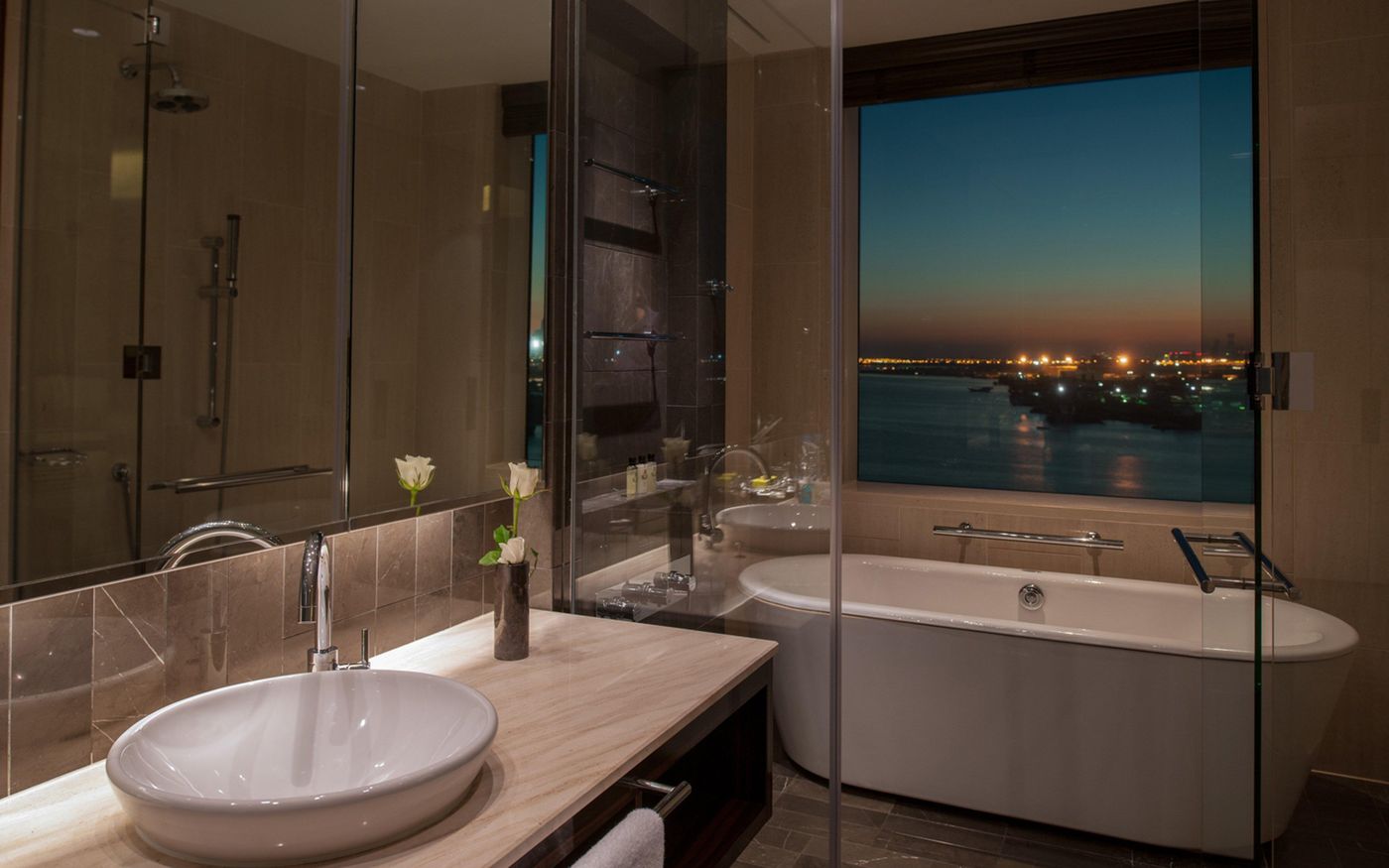 Intercontinental-Dubai-Festival-City-Room-47