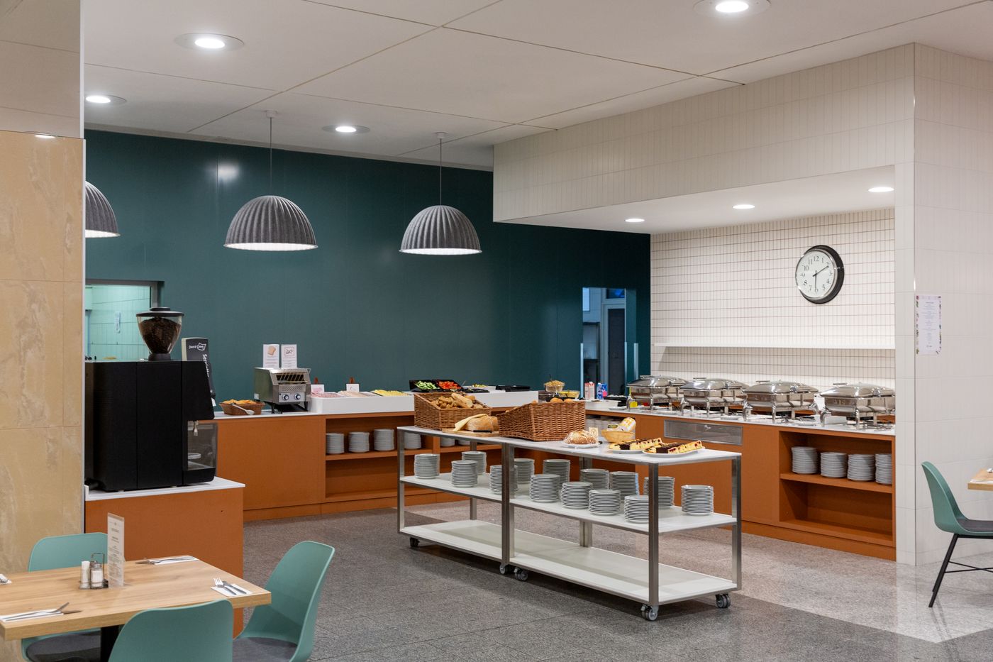 Olympik-Tristar-Restaurant-25