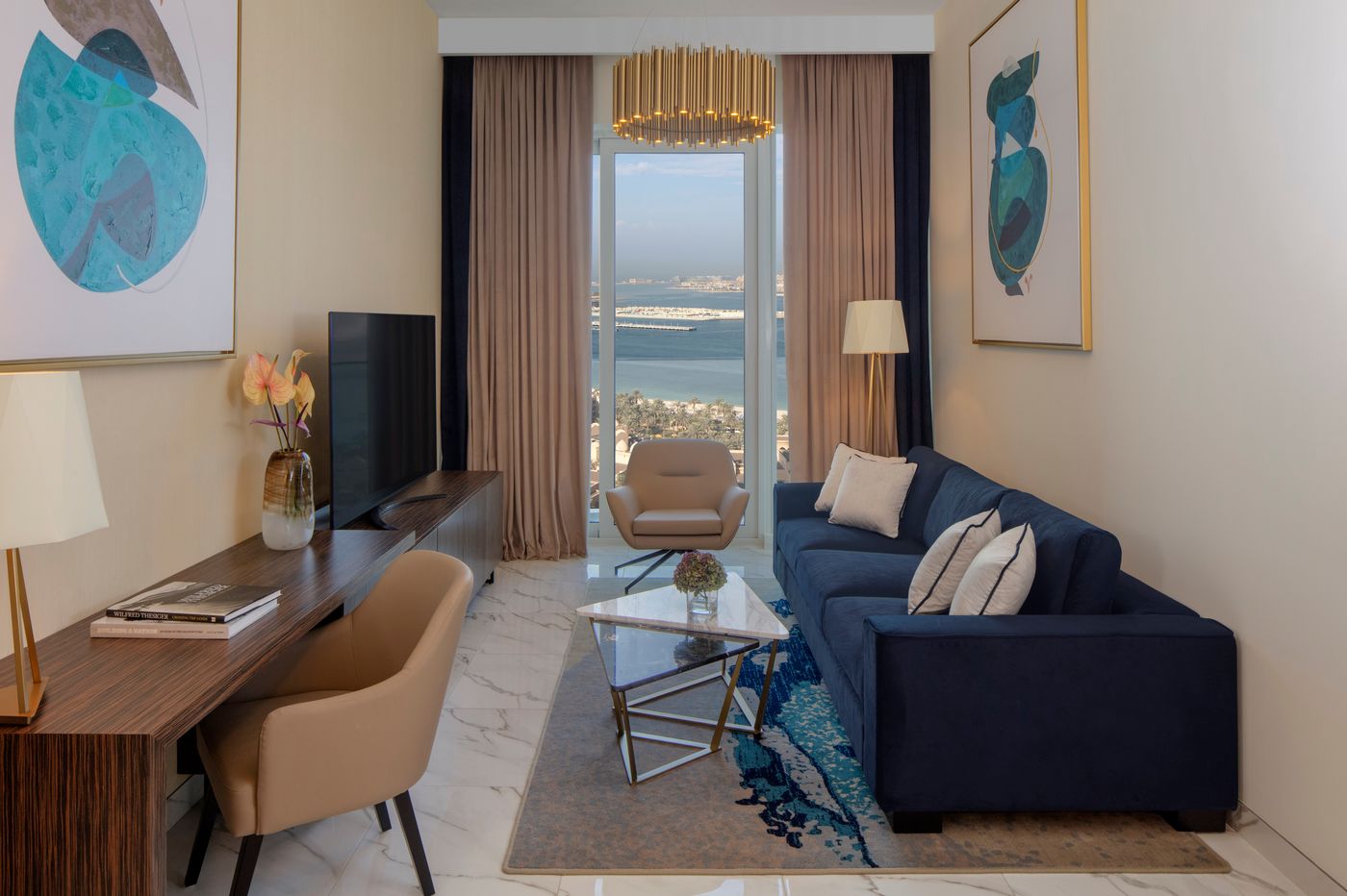 Avani-Plus-Palm-View-Dubai-Hotel-and-Suites-Room-20