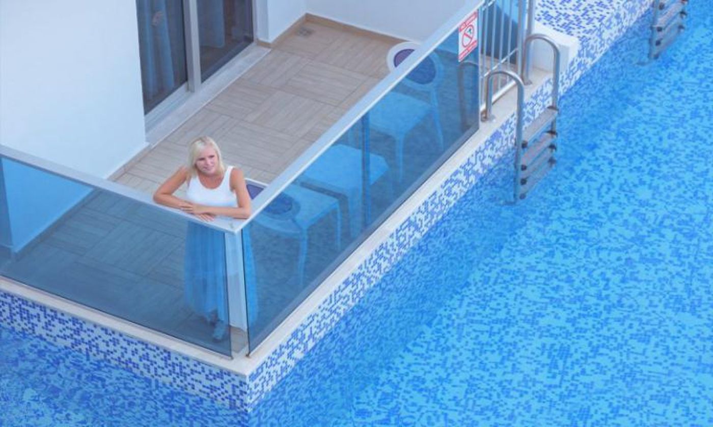 Ocean-Blue-High-Class-Hotel-Room-45