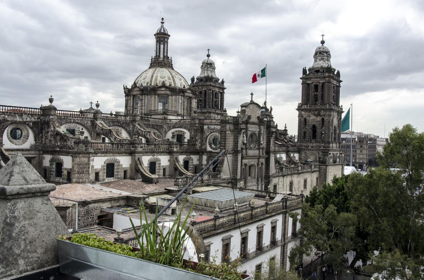 Hostel Mundo Joven Catedral-Mexico-Ciudad de Mexico-Terrace-7