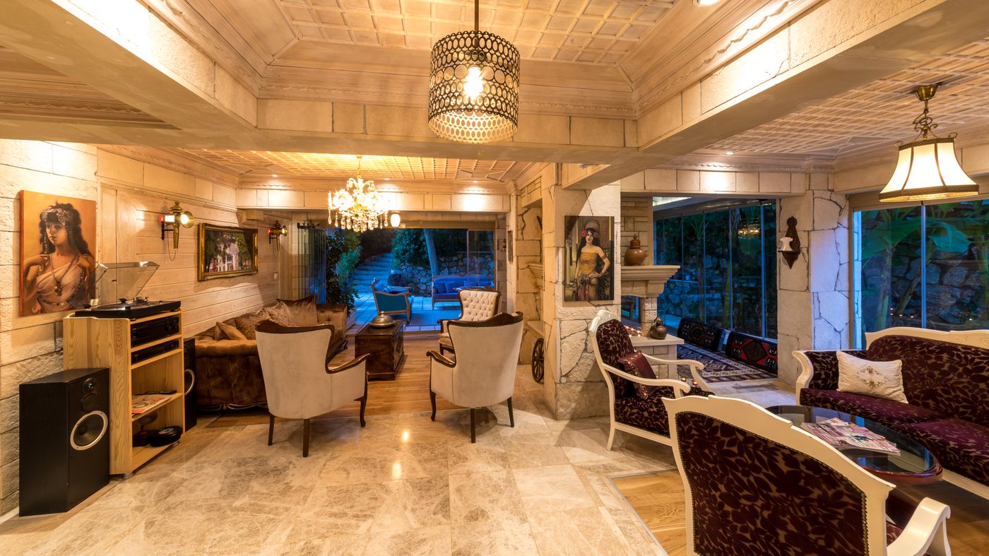 Petunya-Konak-Hotel-Lobby-19