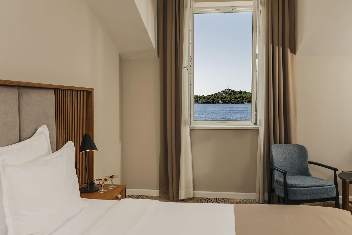 Armerun-Heritage-Hotel---Residences-Room-28