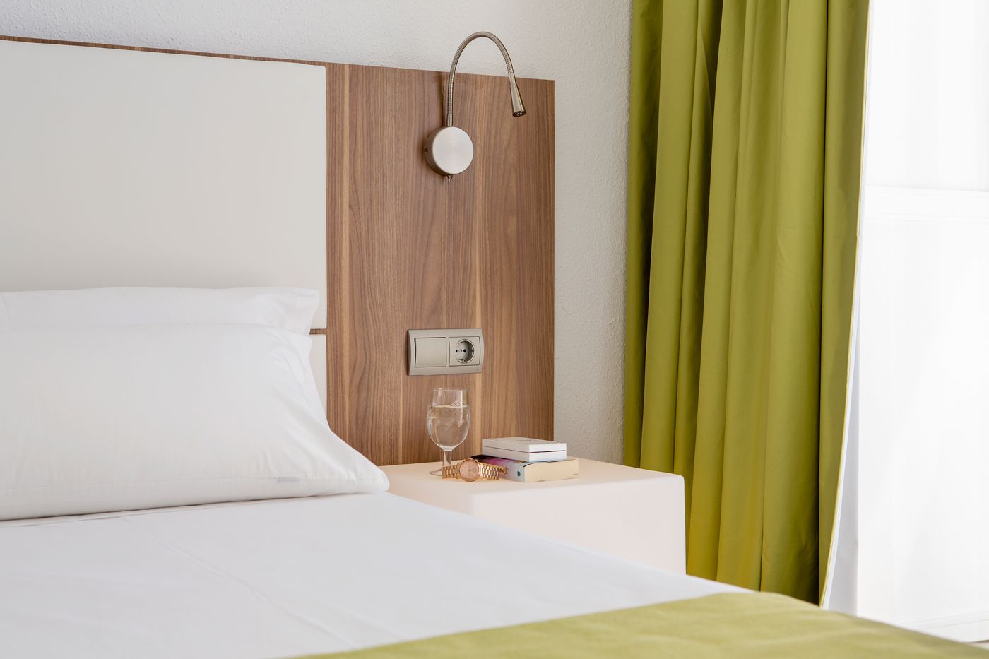 Cala-Blanca-Sun-Hotel-Room-15