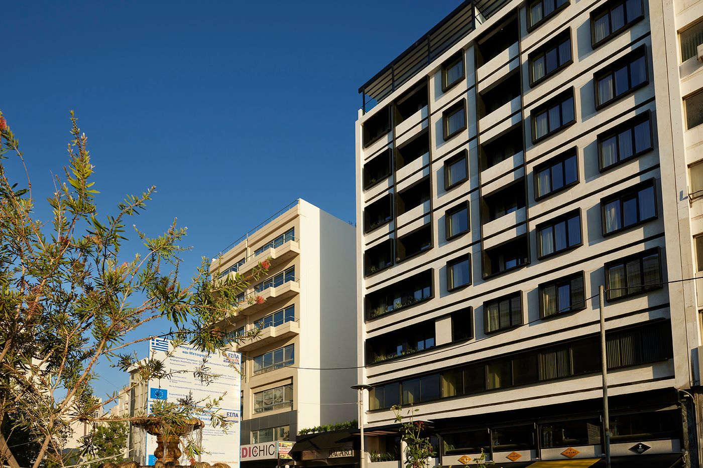 The-Port-Square-Hotel-General-view-65