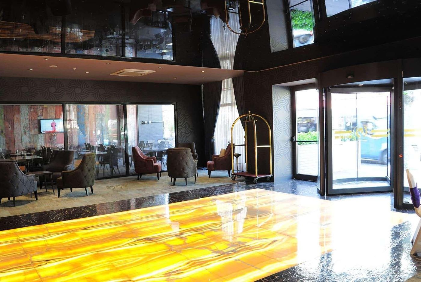 Tryp By Wyndham Istanbul Sancaktepe-Turkey-Sancaktepe / ISTANBUL-Lobby-3