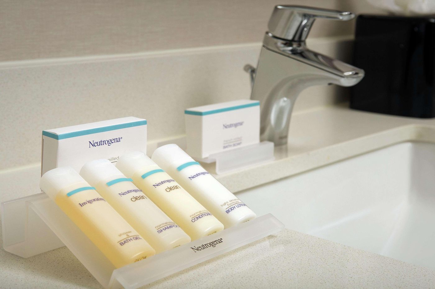 Hilton Garden Inn Miami South Beach, FL - United States - MIAMI BEACH - Room - 6