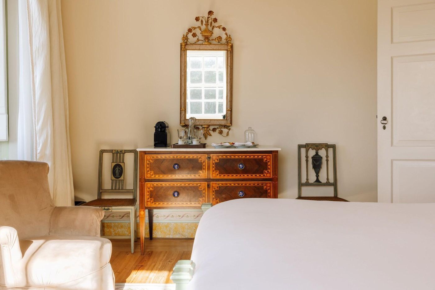 Tivoli-Palacio-de-Seteais-Room-50