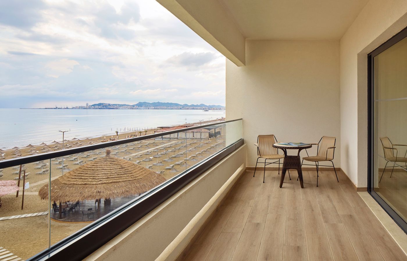 Sol Tropikal Durres 15.12.25