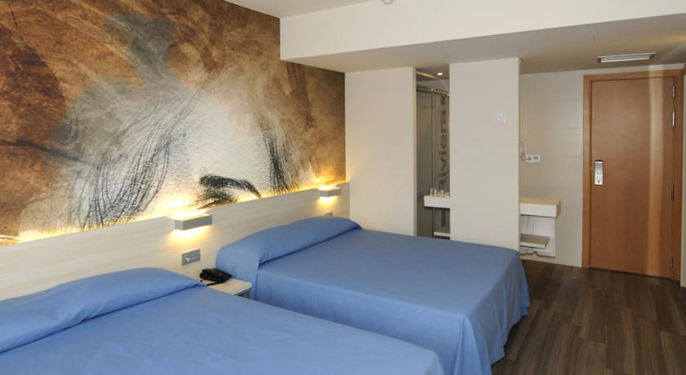 Riviera-Hotel-Room-28