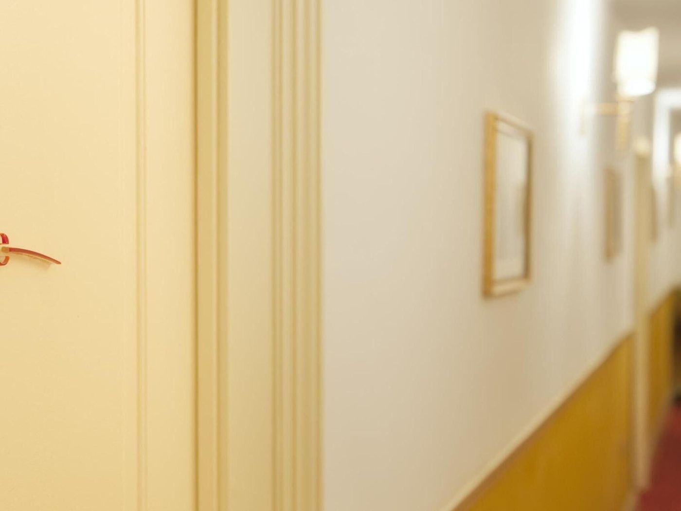 Manganelli-Palace-Hotel-Lobby-11