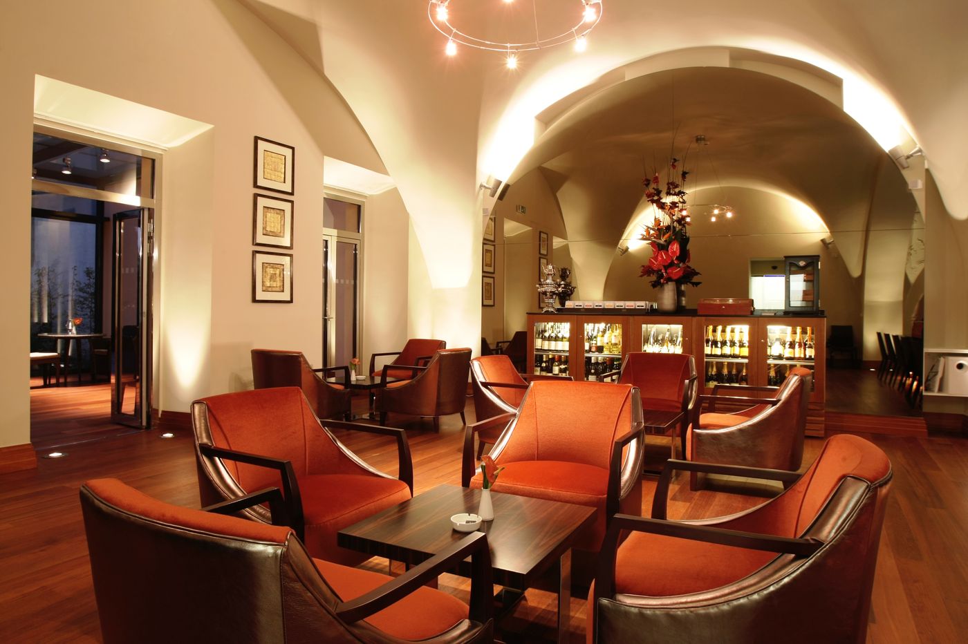 The-Grand-Mark-Prague-Bar-7