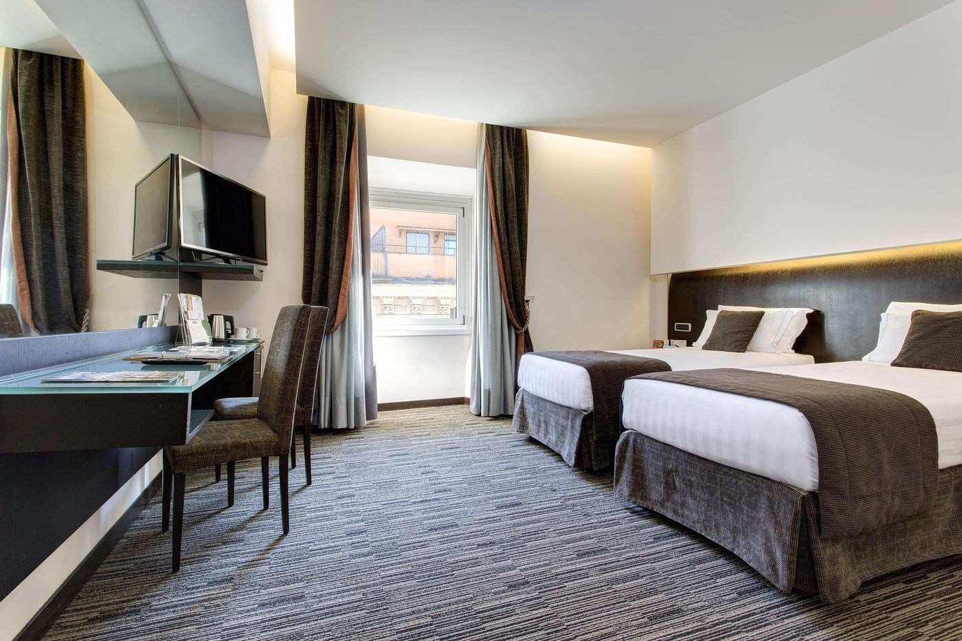 Best-Western-Plus-Hotel-Universo-General-view-20