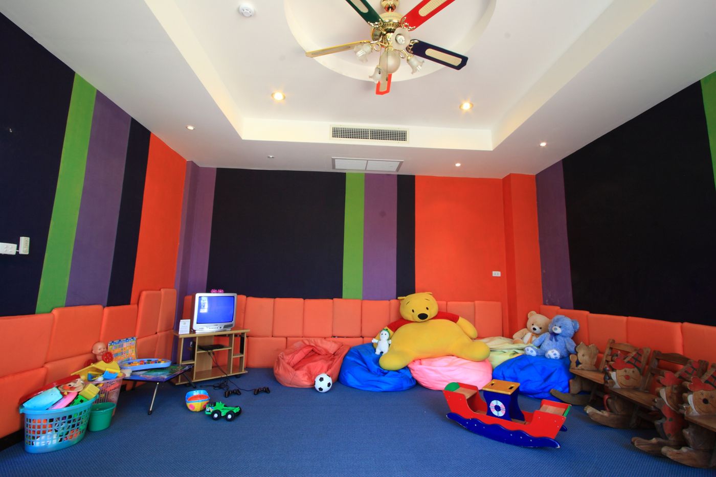 All-Seasons-Naiharn-Phuket-General-view-23