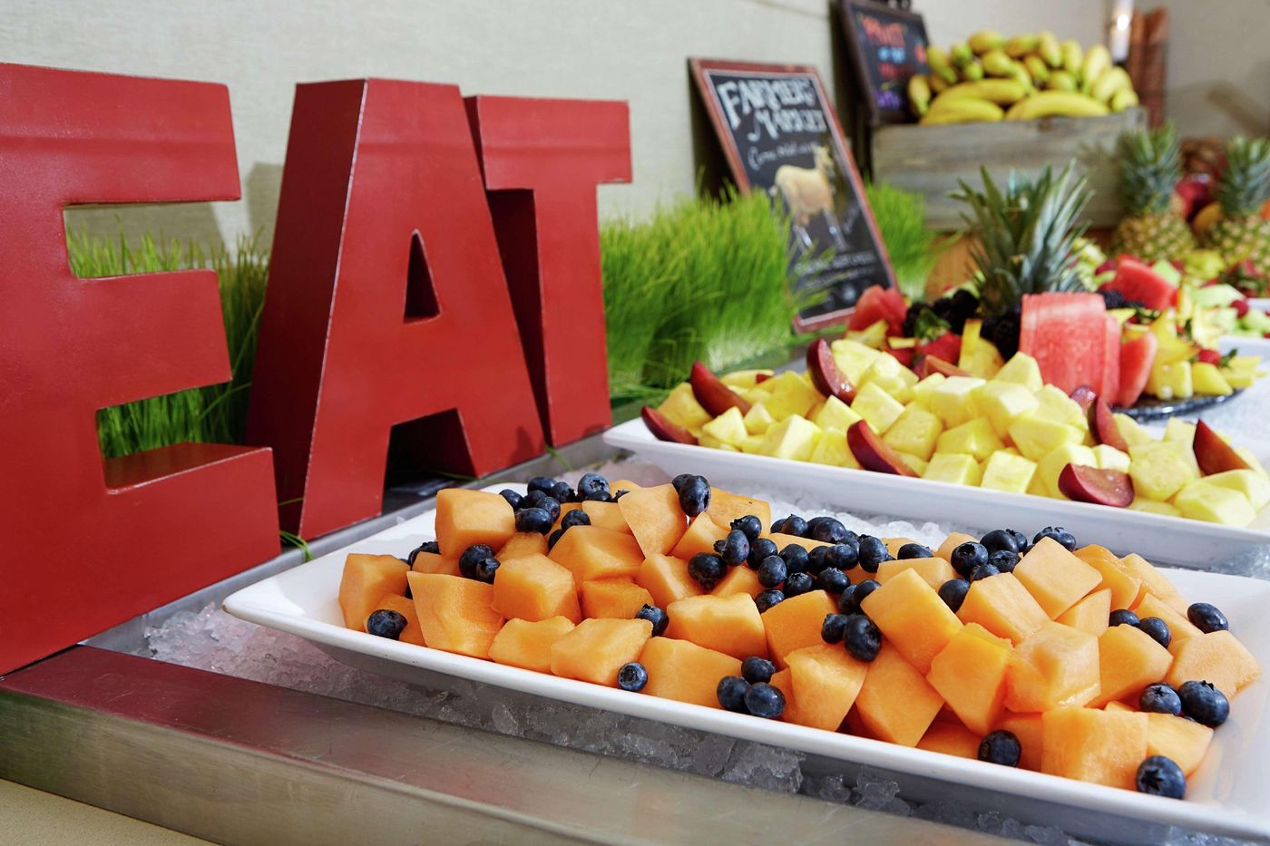 Beverly-Hilton-Restaurant-65