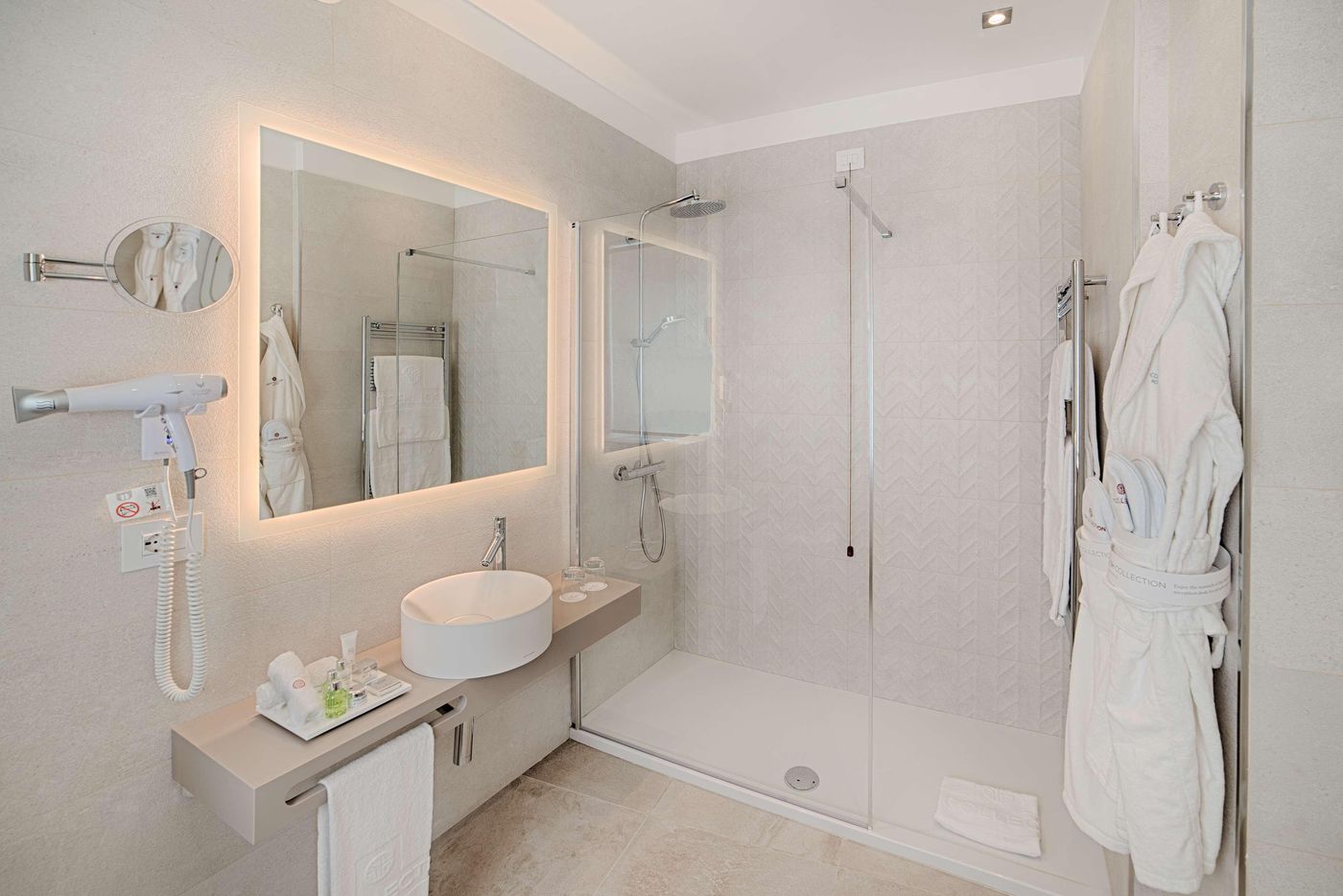 NH-Collection-Roma-Fori-Imperiali-Room-39