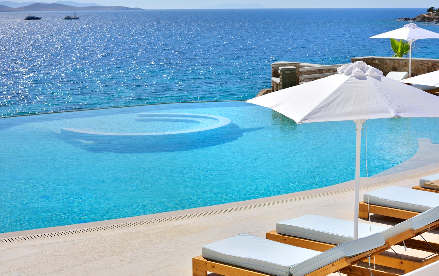 Anax-Resort-And-Spa-Pool-9