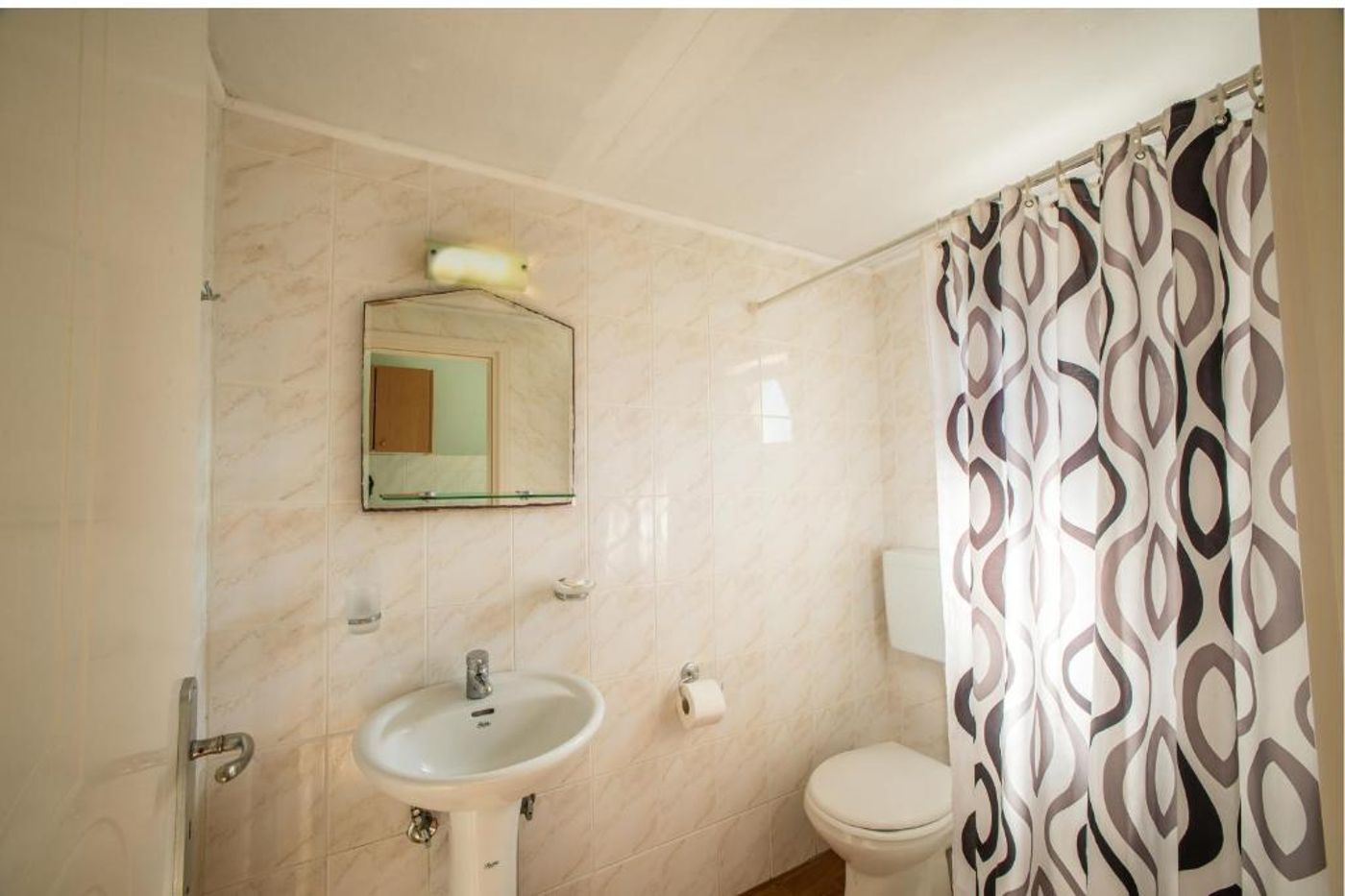 Herodotos-Studios-Room-25