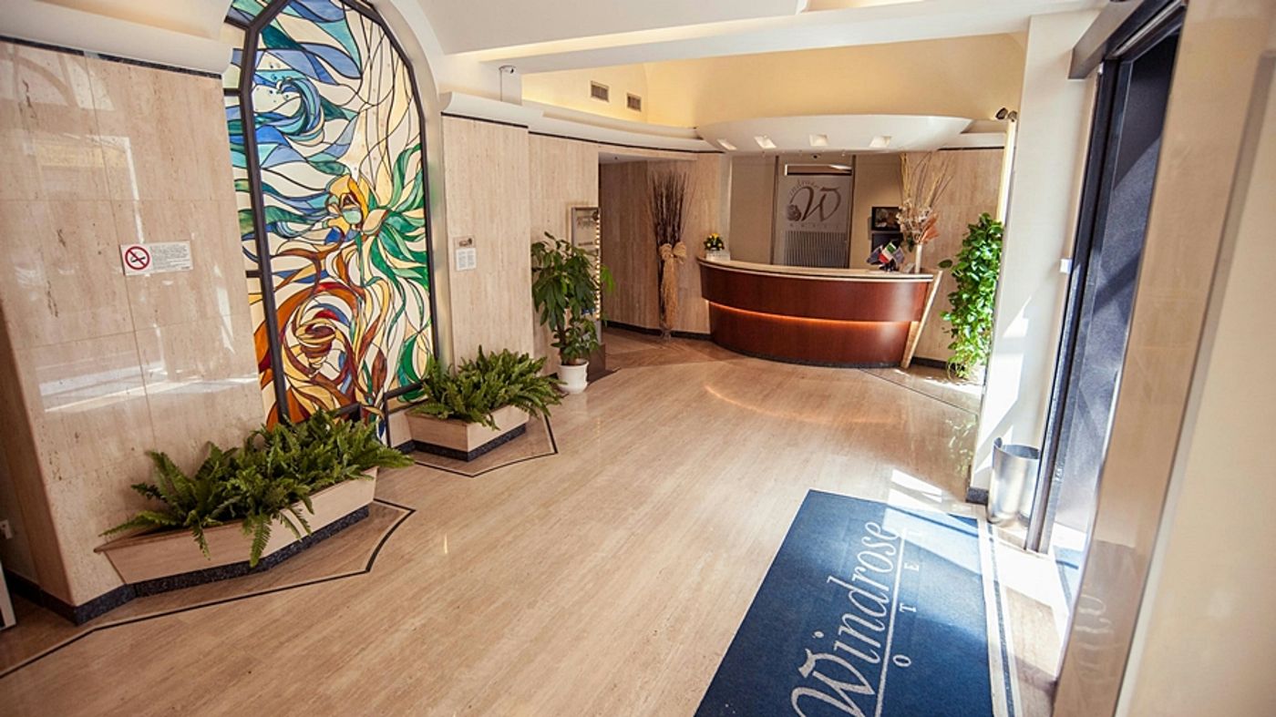 Windrose-General-view-3