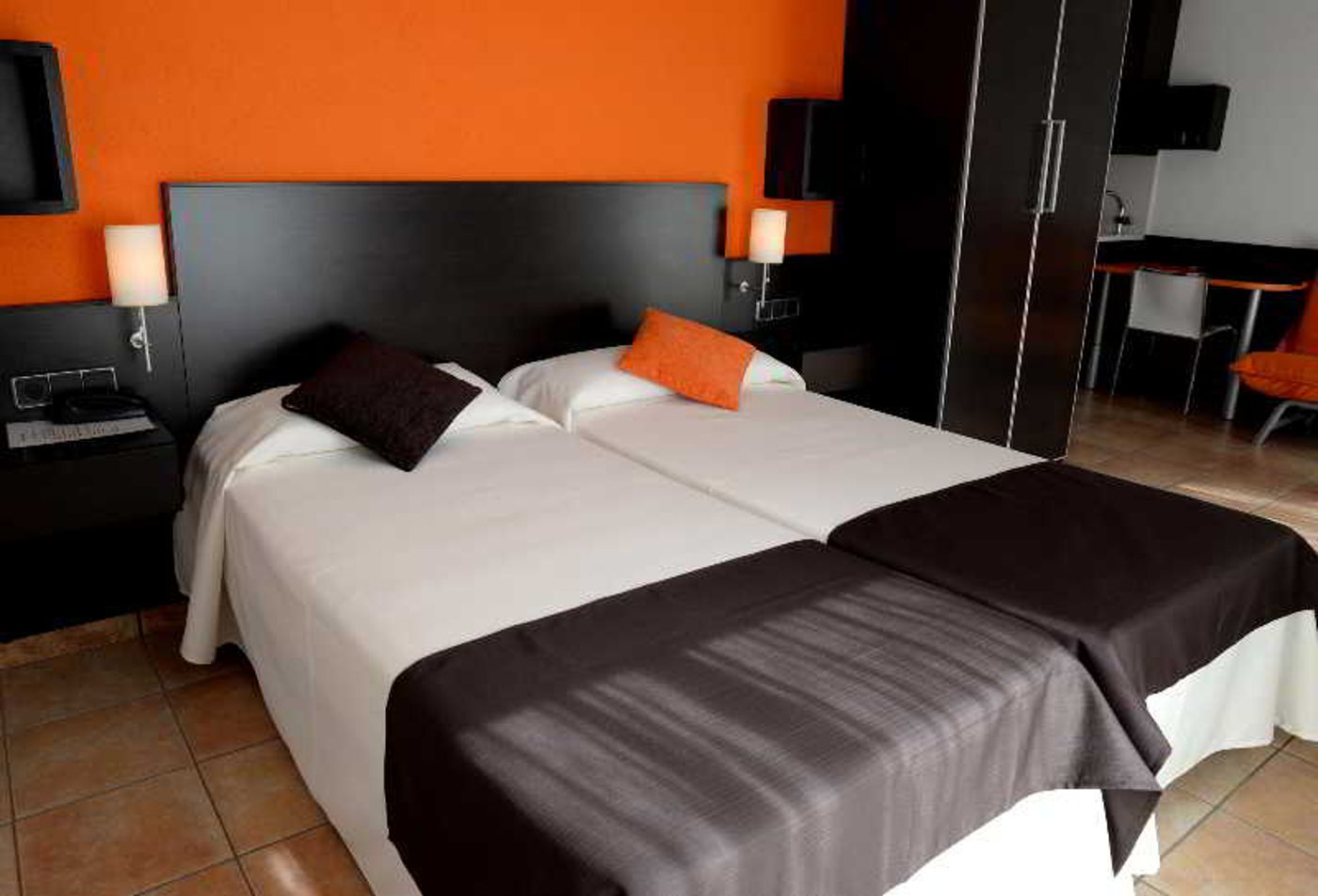 Pinar-del-Mar-Room-20