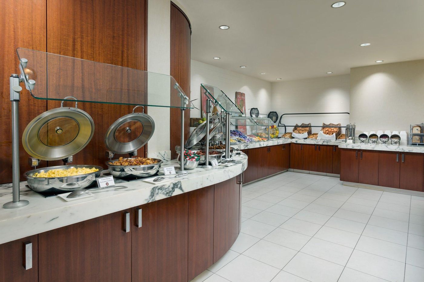 Crowne-Plaza-Times-Square-Manhattan-Restaurant-48