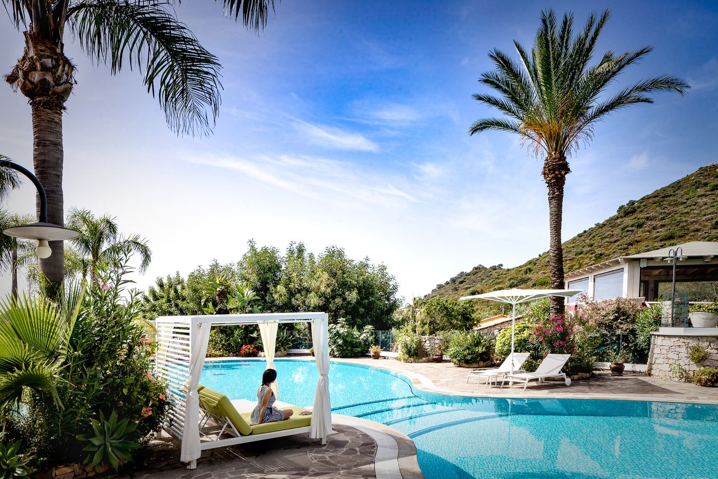 Cruccuris-Resort-Pool-13