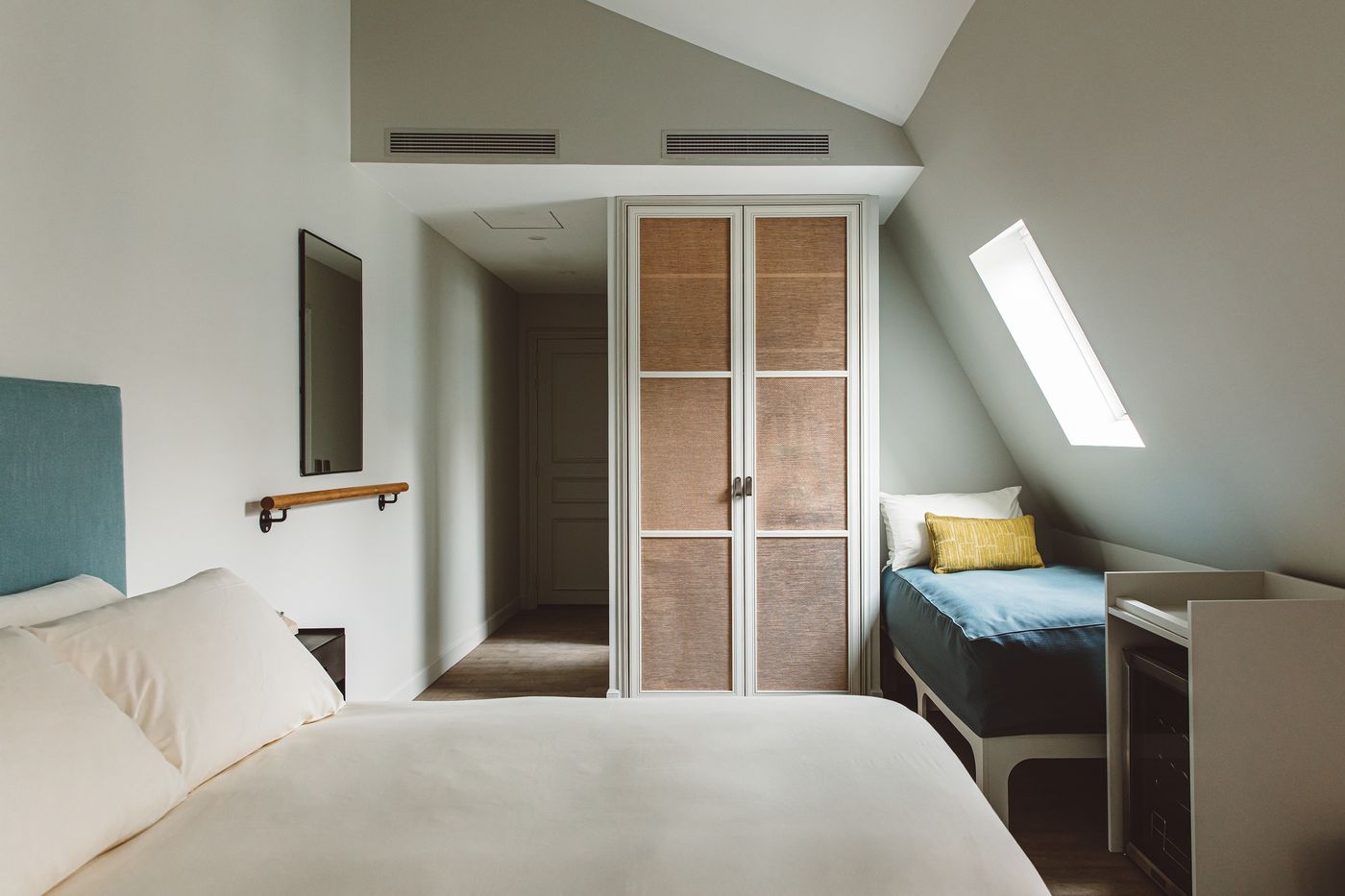 Hoy-Paris-Room-31