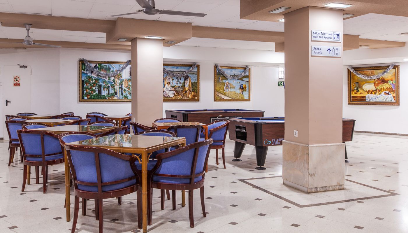 Blue-Sea-Hotel-Calas-Marina-Bar-43