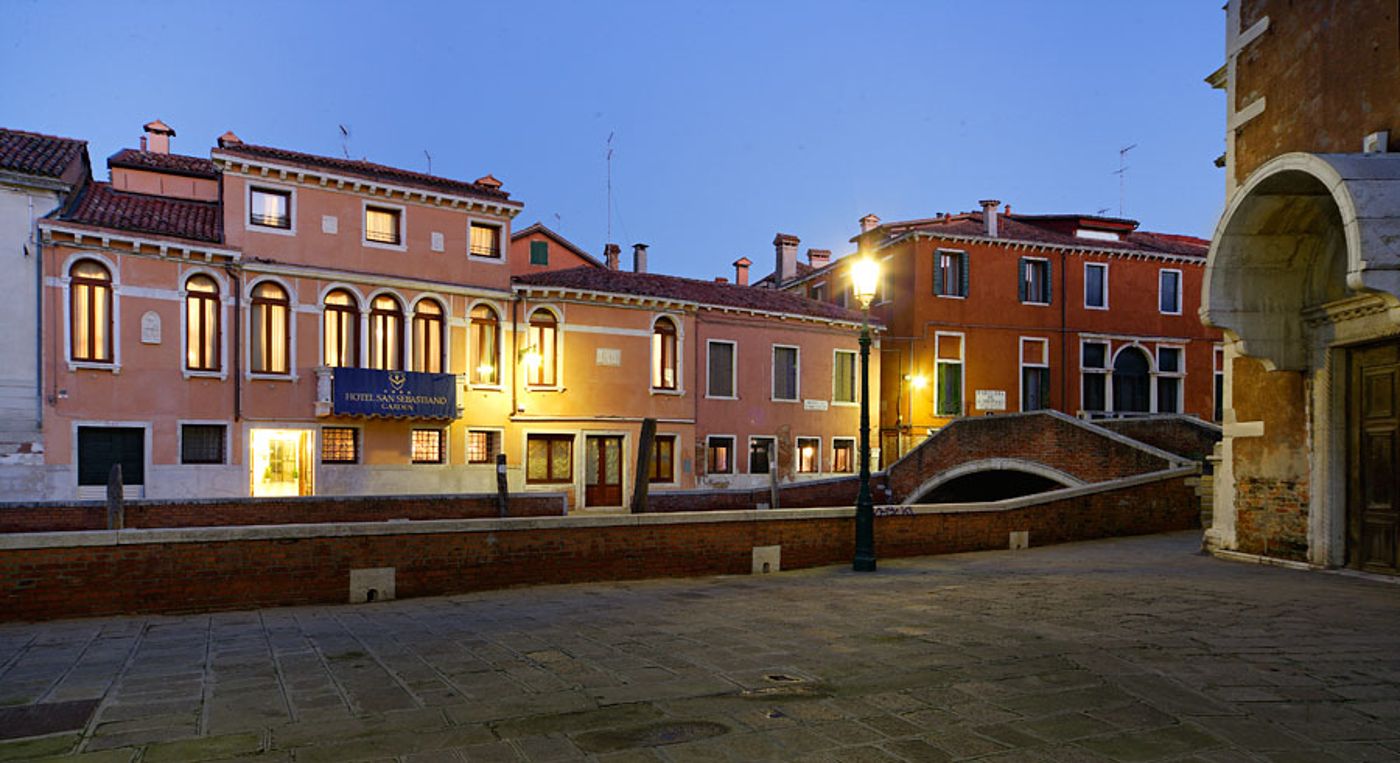 Excess-Venice-Boutique-Hotel---Private-Spa-General-view-9