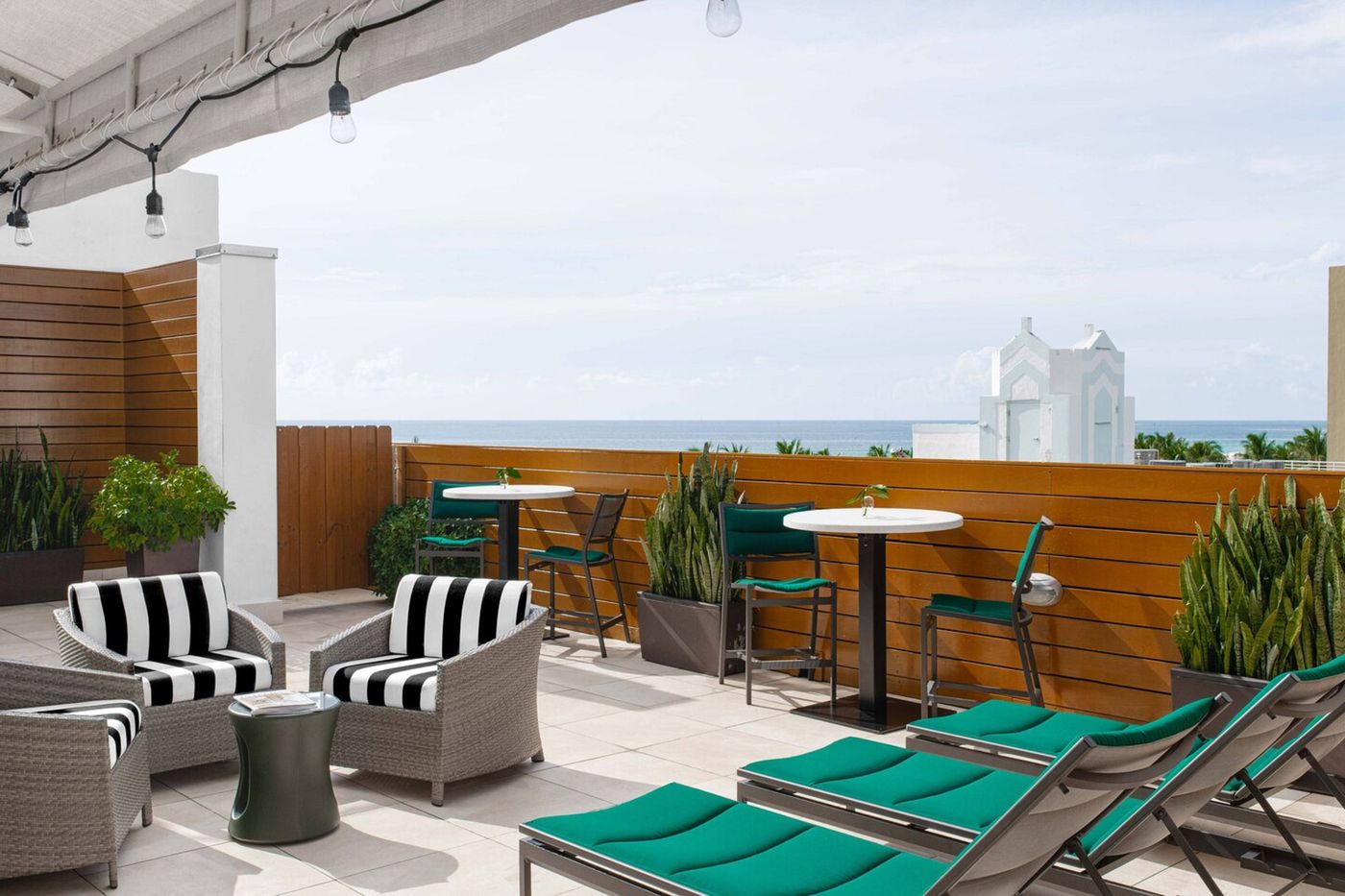 Winter Haven, Autograph Collection - United States - Miami Beach - Terrace - 1