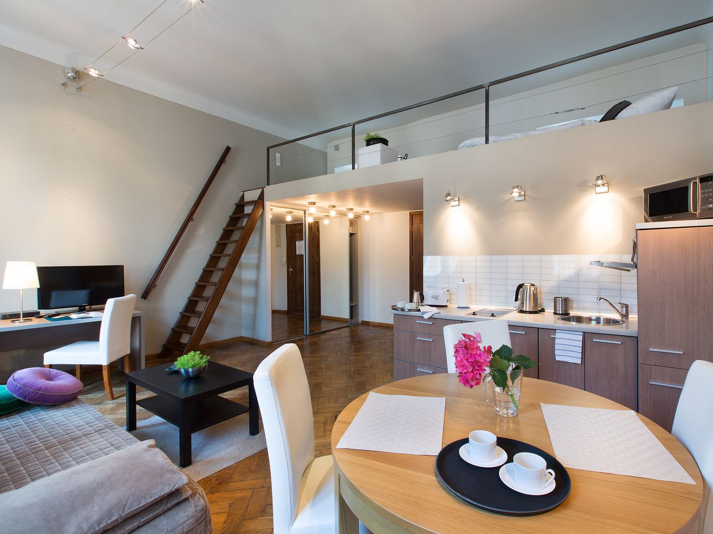 Antique-Apartments-Old-Town-Room-21