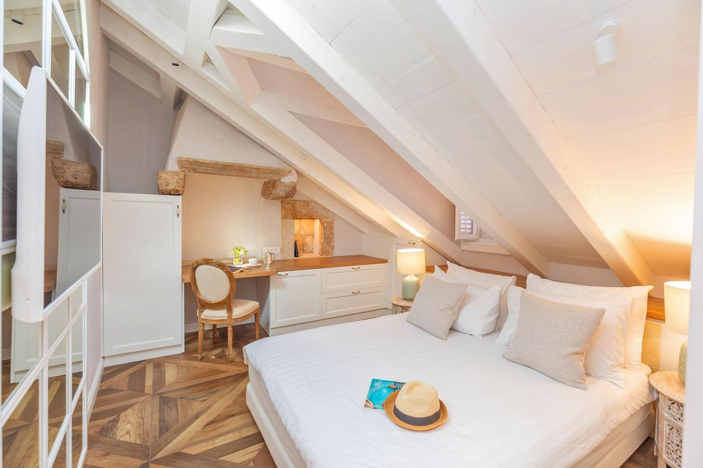 St--Joseph-s-Room-14