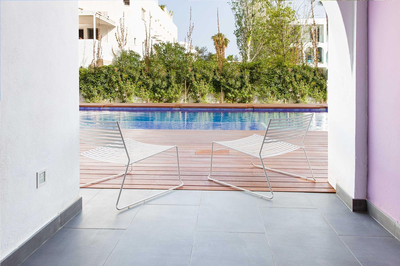 Ebano-Hotel-Apartments-Terrace-11