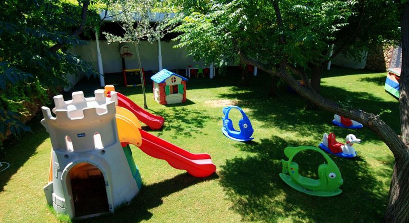 Sunis-Hotels-Su-Sports-and-Entertainment-48