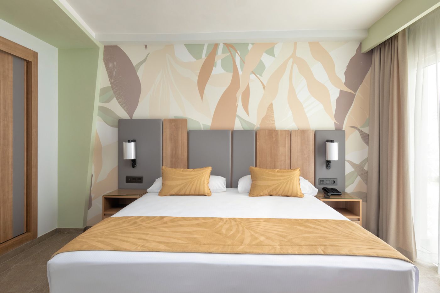 Riu-Palace-Maspalomas-Room-22