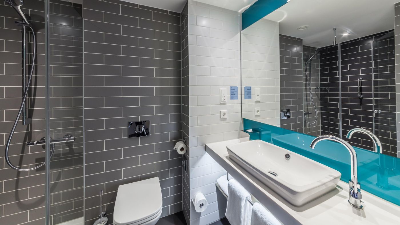 Holiday-Inn-Express-Munich-City-East-Room-57