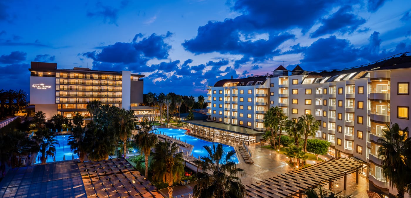 Royal-Garden-Beach-General-view-8