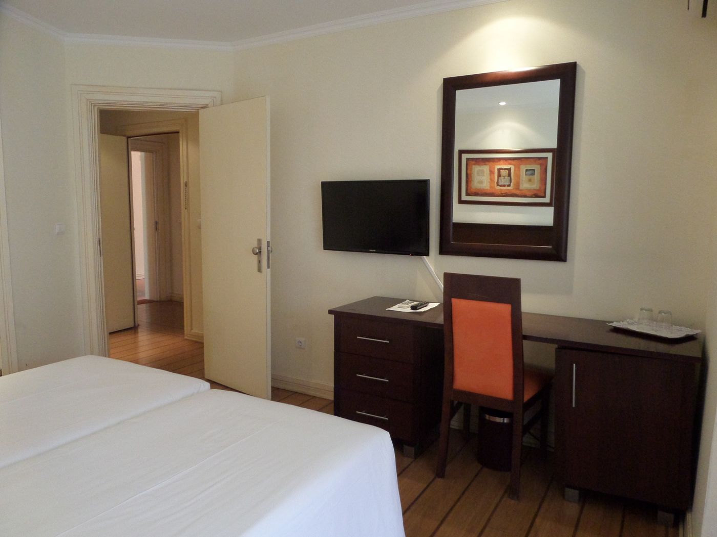 The-Navigator---Palm-Oasis-Alvor-Room-36