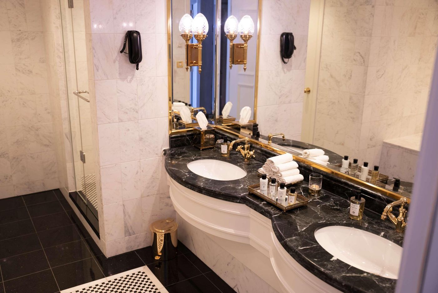 Steigenberger-Icon-Wiltcher-s-Room-38