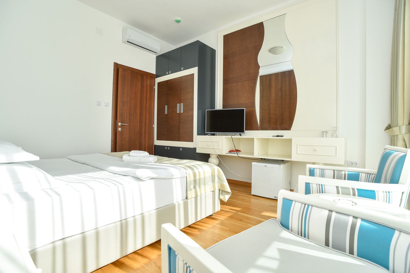 Barbeta-Accommodation-Room-2