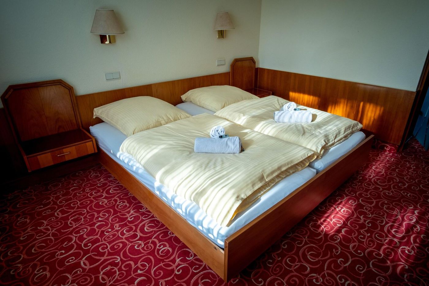 Hotel Schomacker-Germany-LILIENTHAL-Room-8
