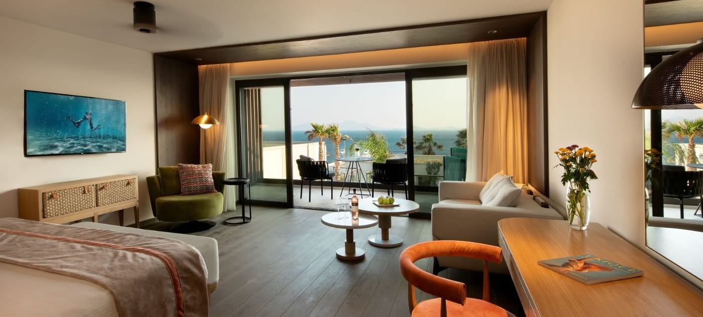 Summer-Palace-Room-14