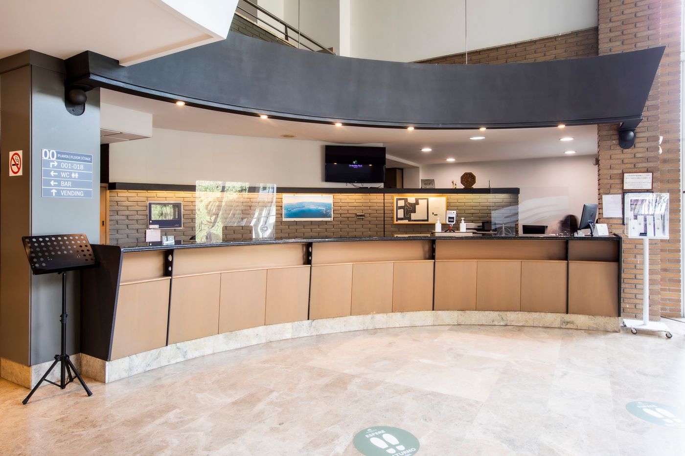 Hotel Urdanibia Park-Spain-IRUN-Lobby-6