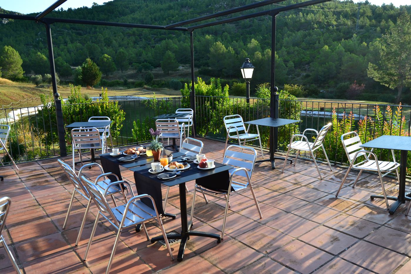 La-Figuerola--Resort---SPA-Terrace-14