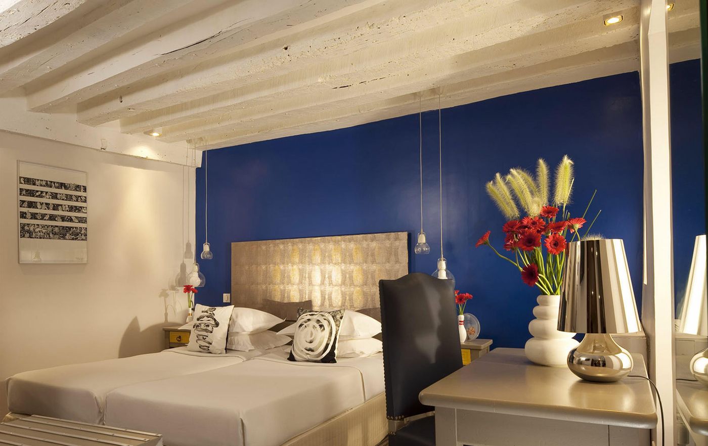 Hotel-Sevres-Saint-Germain-Room-5