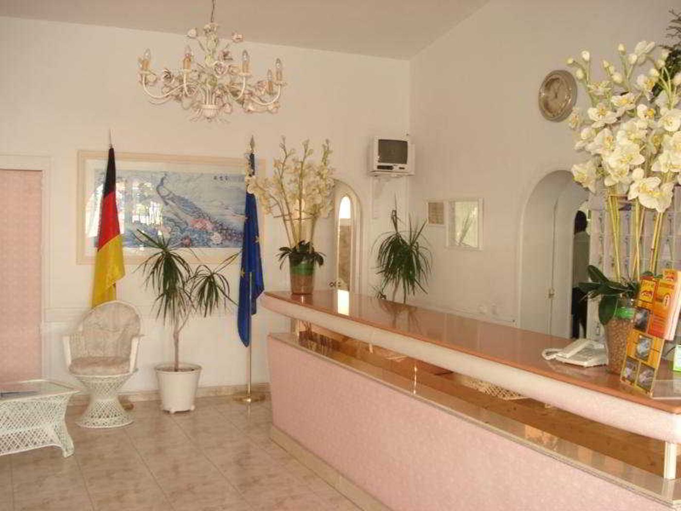 Bungalows-Parque-Paraiso-1-Lobby-23