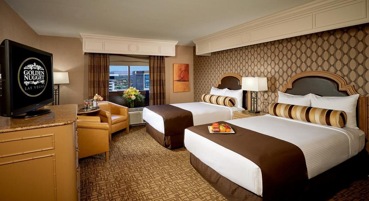 Golden-Nugget-Hotel-Room-7