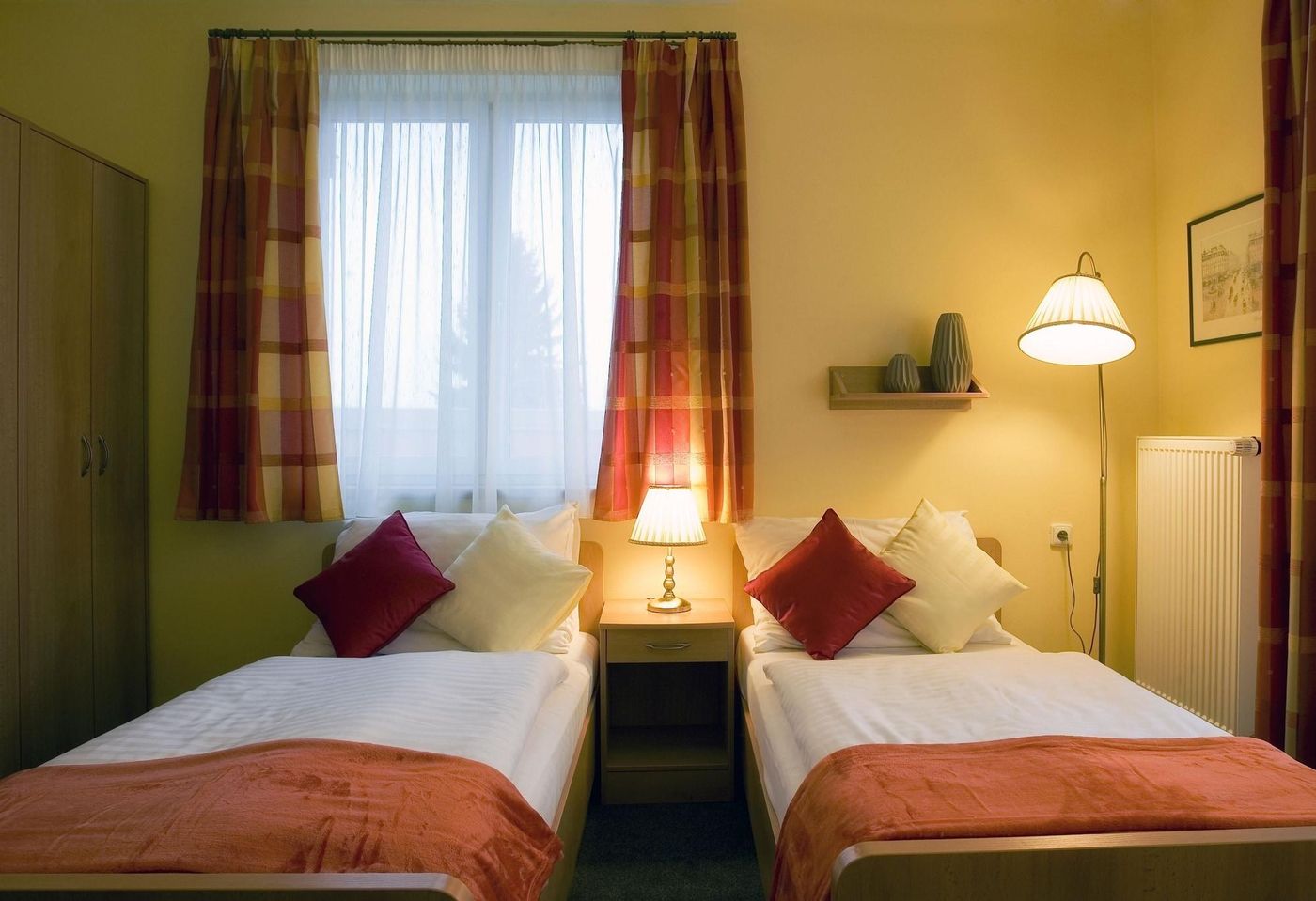 Hotel-Pavilon-Room-28